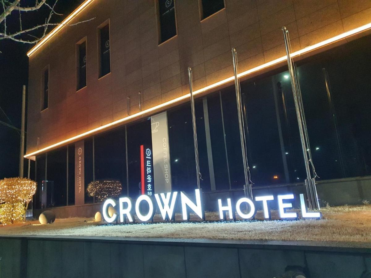 Crown Hotel Changwon Eksteriør billede