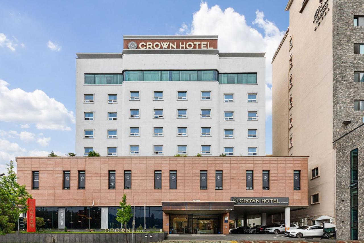Crown Hotel Changwon Eksteriør billede